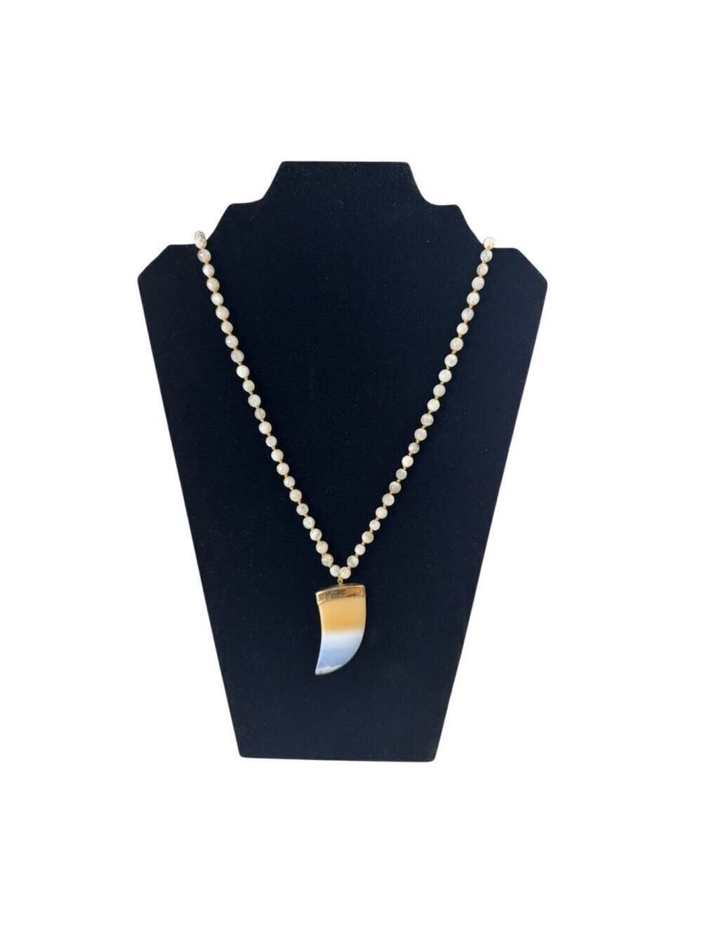 Women's Unbranded Tooth Necklace One Size Beige Gold